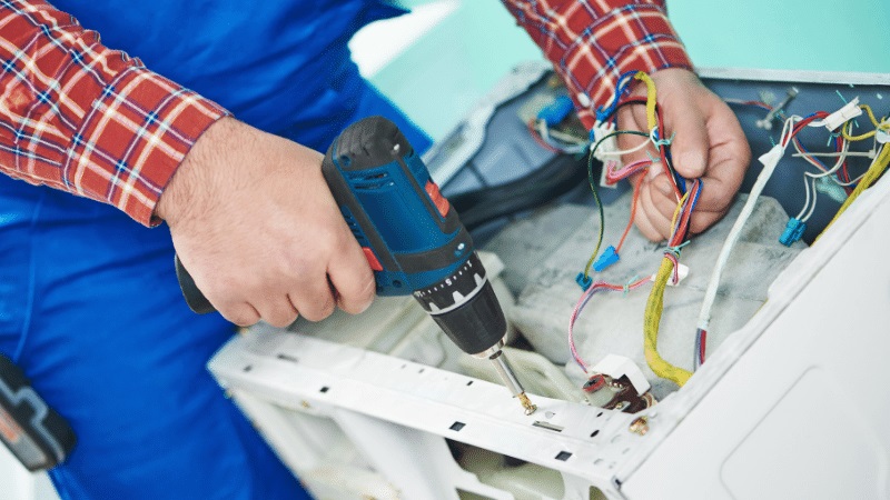Gaziemir Viessmann Viessmann çamaşır makinesi kart tamiri – Su almama arızası orijinal parça ile giderildi. - Teknik servis örneği